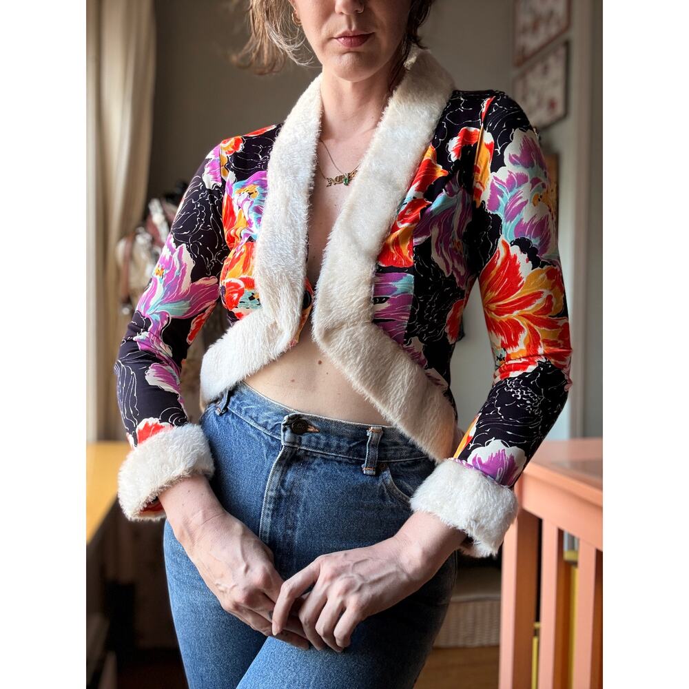 Vintage 70s Floral Faux Fur Trim Cropped Jacket | Disco Glam Bolero | M - Picture 11 of 13
